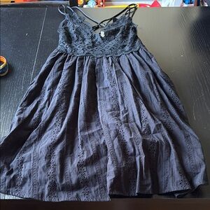 Three Birds Neat Elegant Black Lace Dress